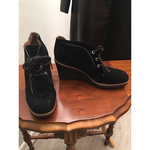 naturalizer element wedge bootie